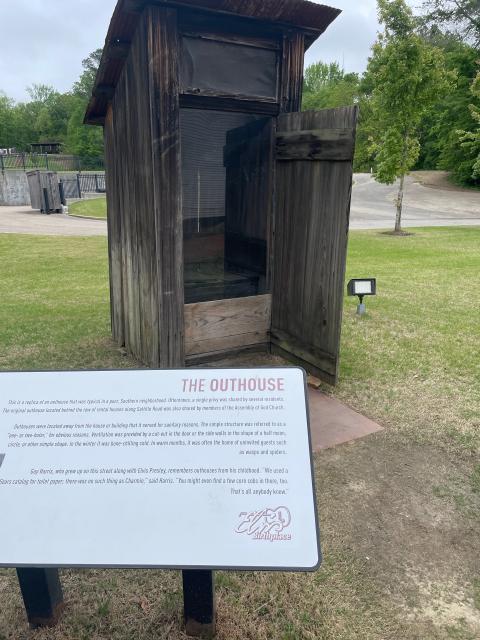 Elvis' outhouse